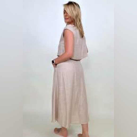 White Birch Cream Midi Dress - Picture 1 of 9